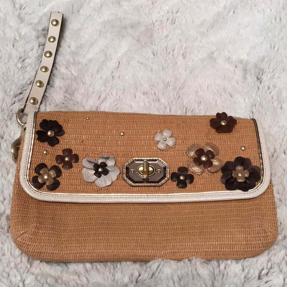 Coach wristlet clutch